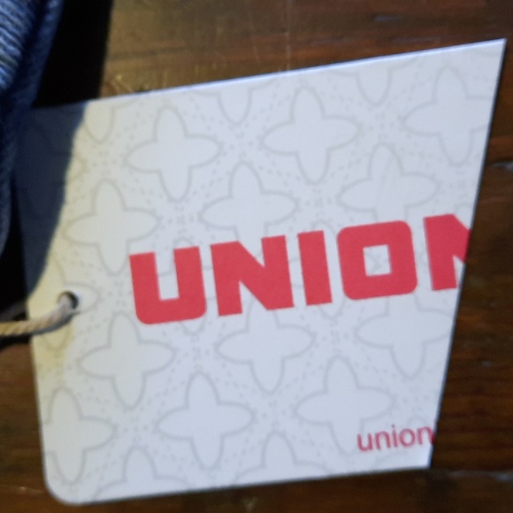 Denim Wristlet Purse Wallet Bag Distressed Fun Style Metal Accents NWT - Picture 4 of 4